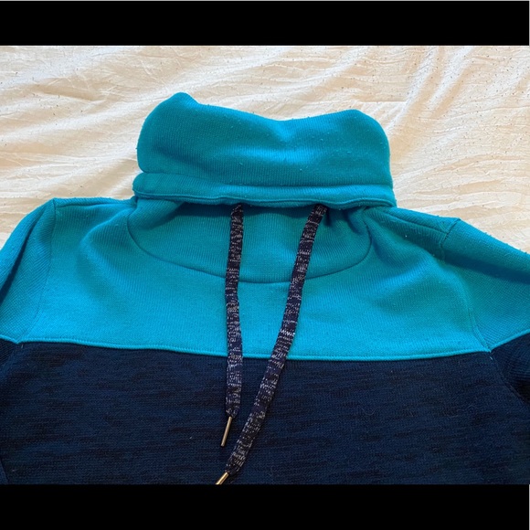 Roxy turtleneck - Picture 2 of 7